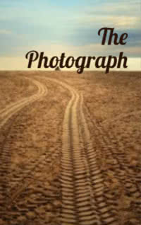 The Photograph — typographic cover